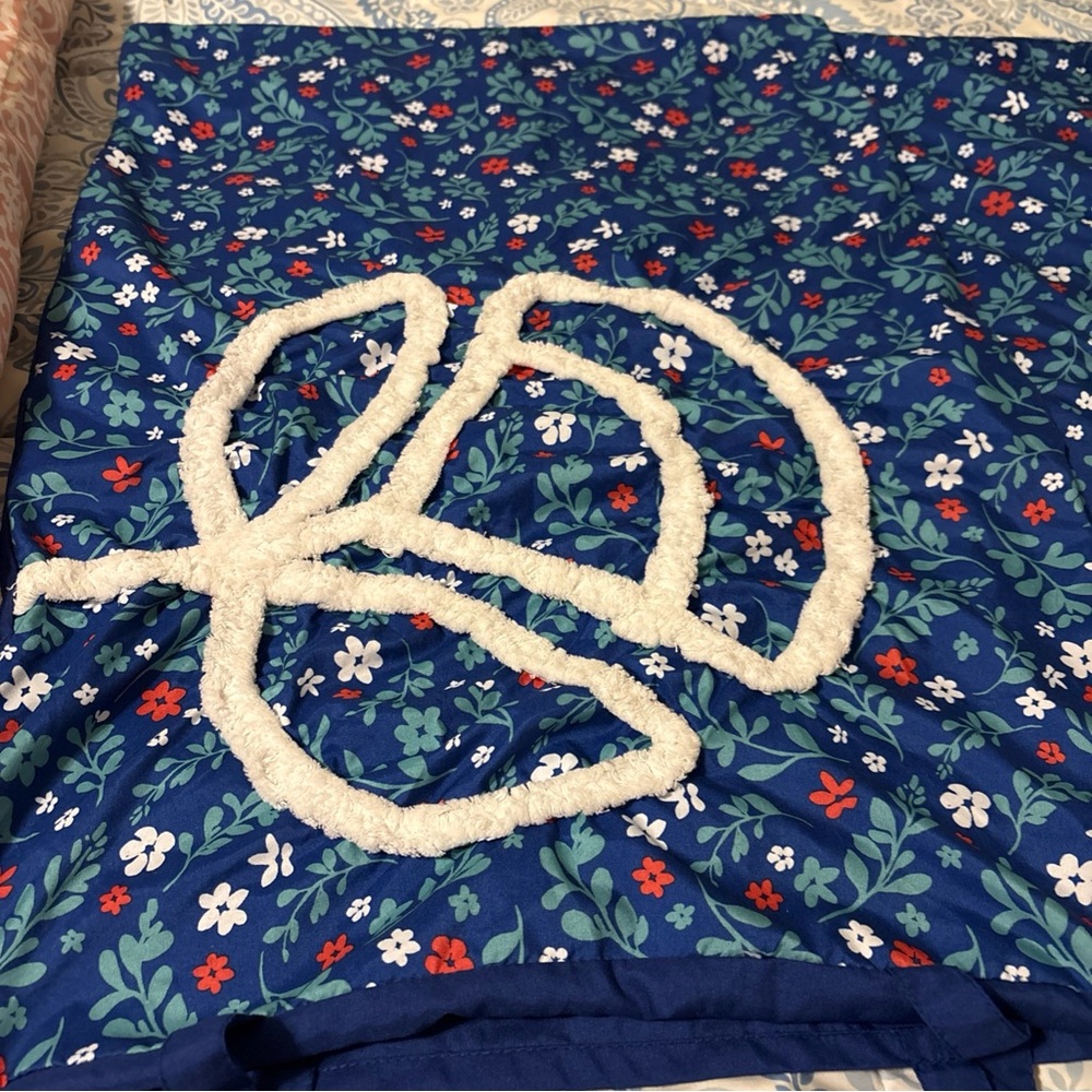 The Pioneer Woman Navy Floral Standard Pillow Shams (2) with tie closure